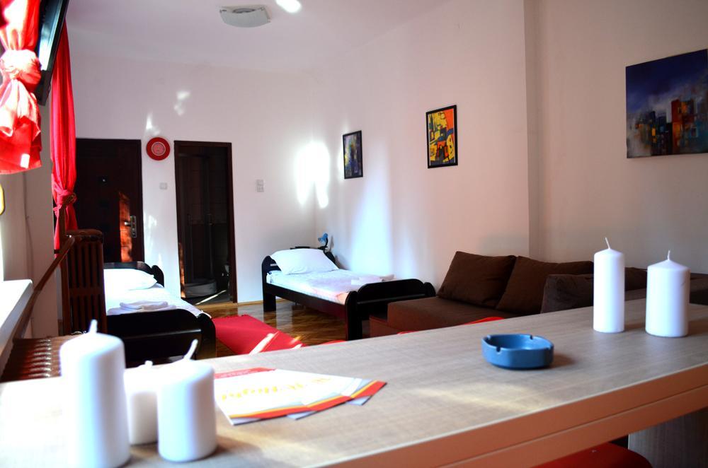 Apartmants Night Lux นิส ห้อง รูปภาพ